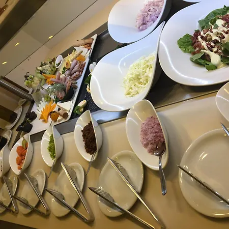 マイストレイル・ホテル ホテル 4*