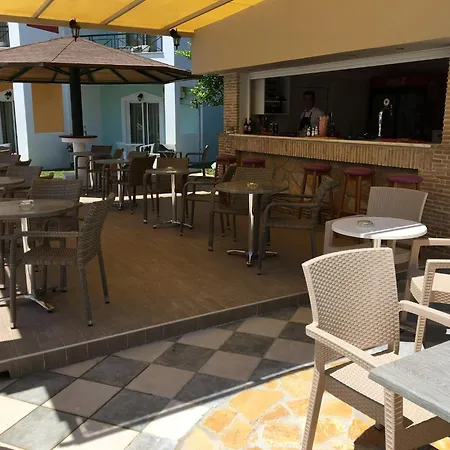Maistrali Zante 4*